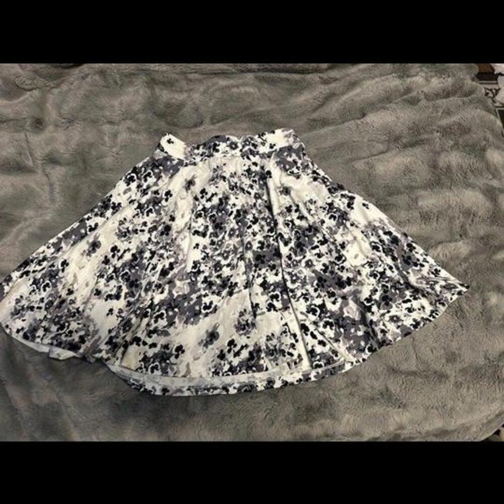 Floral A-Line Skater Skirt - XS by So Heritage